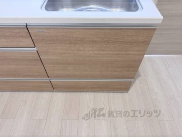 収納　キッチン下