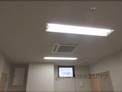 洋室　天井
