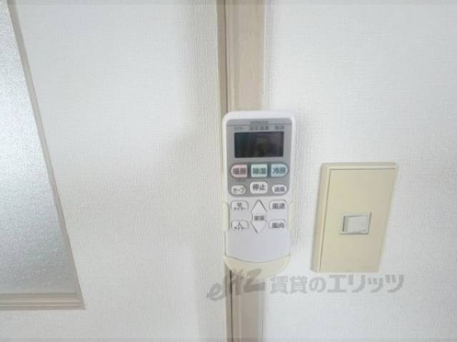 エアコンリモコン