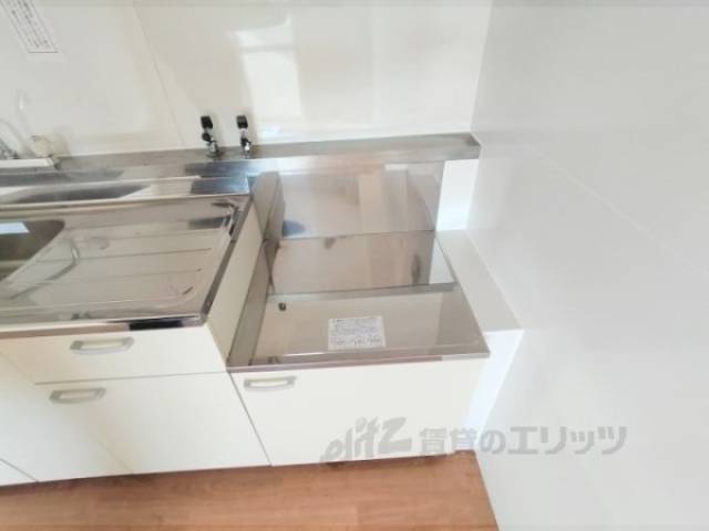 キッチン　コンロ置場