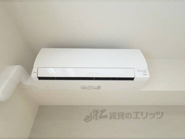 リビング　エアコン