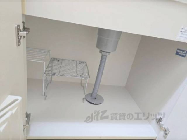 キッチン　下部収納