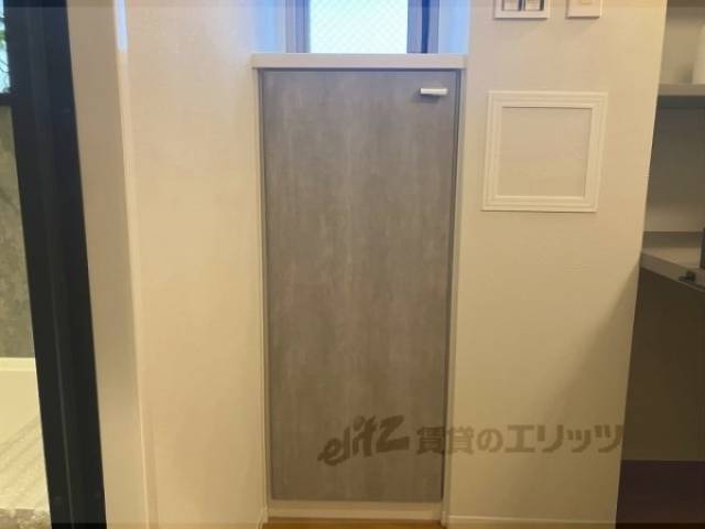 洗面所　下部収納