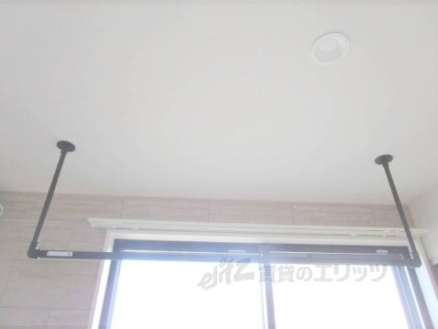 室内物干器具