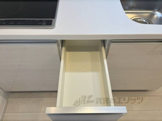 キッチン　引出