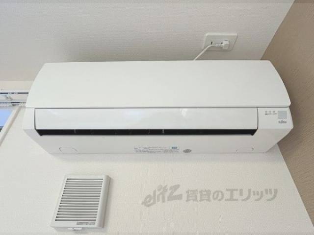リビング　エアコン
