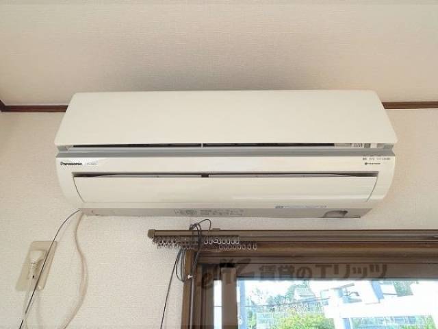 洋室　エアコン