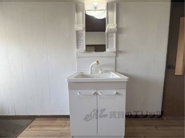 洗面所　独立洗面台