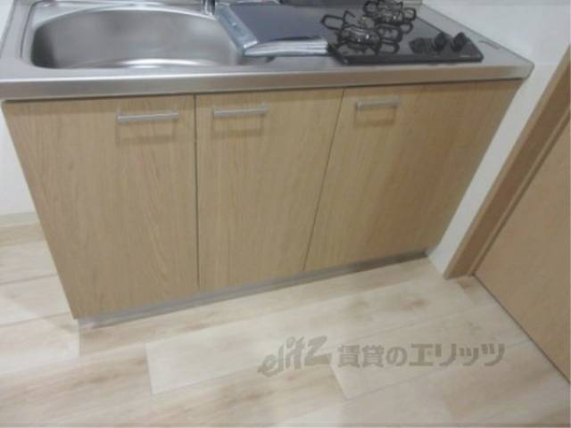 キッチン　収納