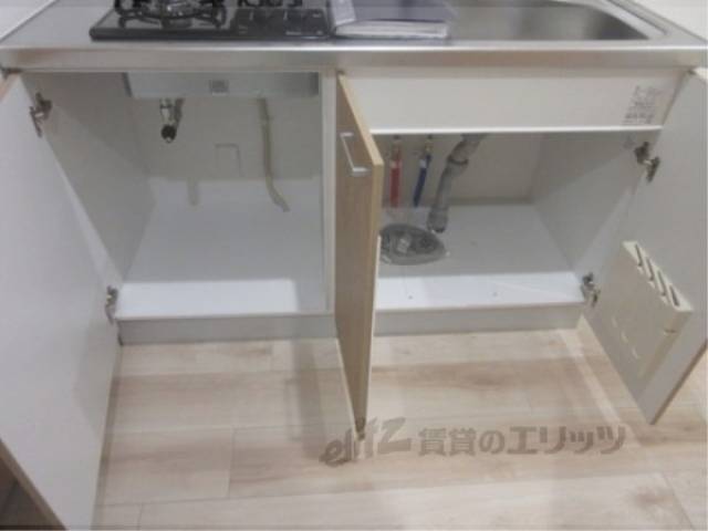 キッチン　収納