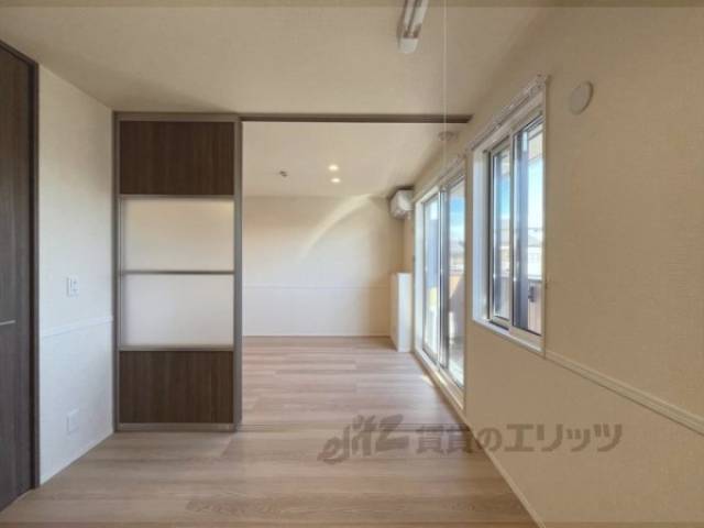 洋室　4.6帖