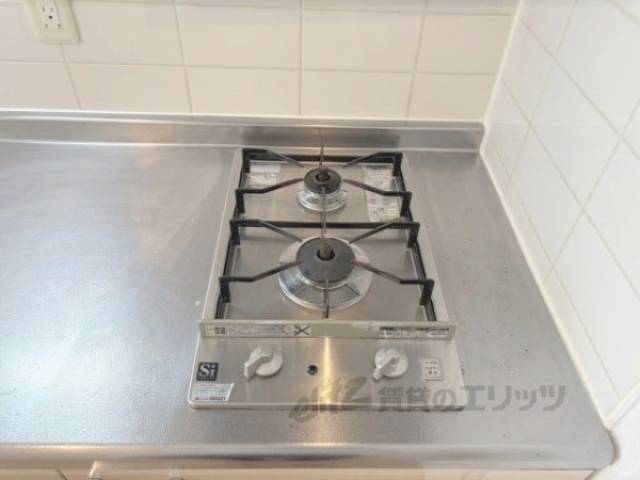 キッチン　コンロ