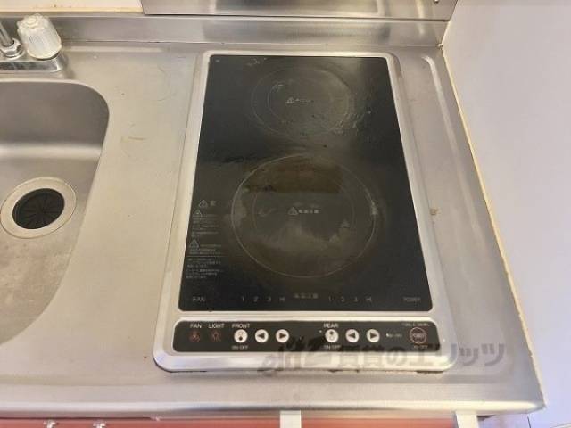 キッチン　コンロ