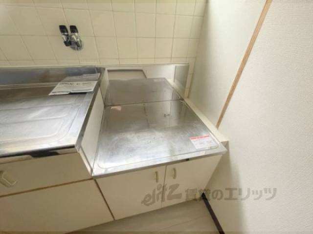 キッチン　コンロ置場
