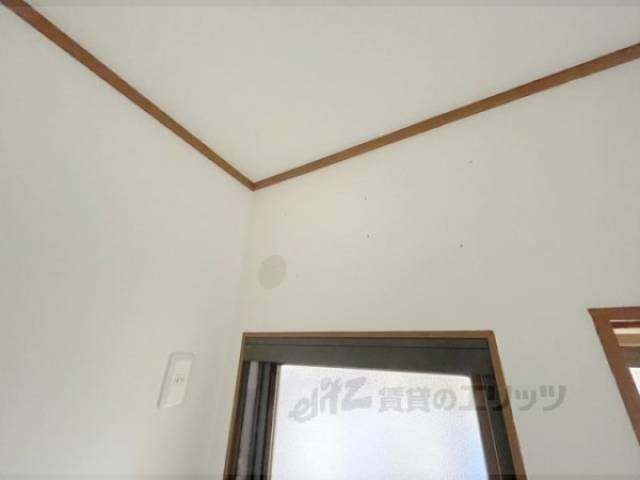 エアコン　設置場所