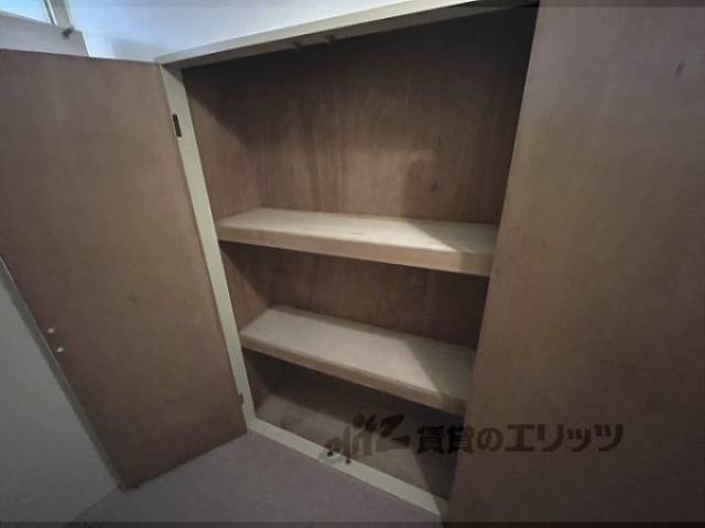 玄関　収納