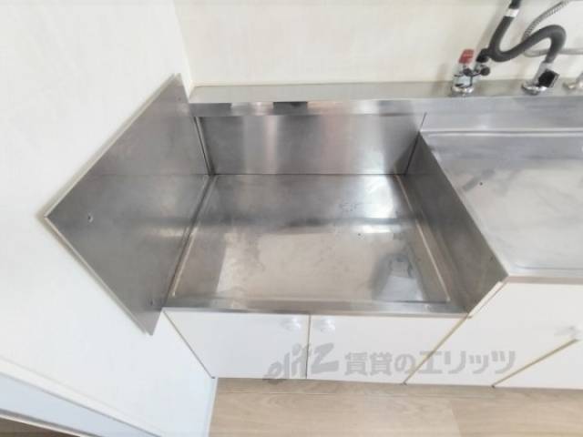 キッチン　コンロ置場