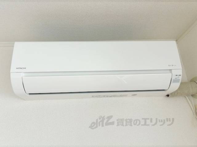 エアコン　リビング