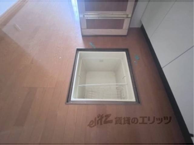 床下収納