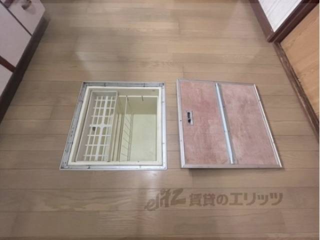 床下収納