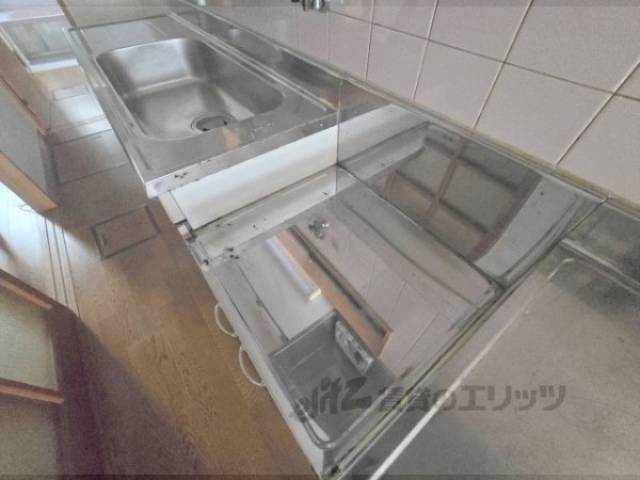 キッチン　コンロスペース