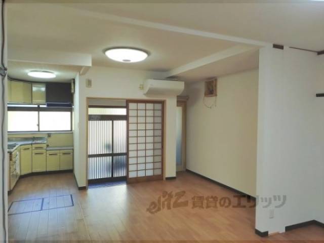 リビング　清掃前です