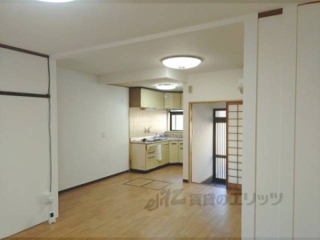 リビング　清掃前です