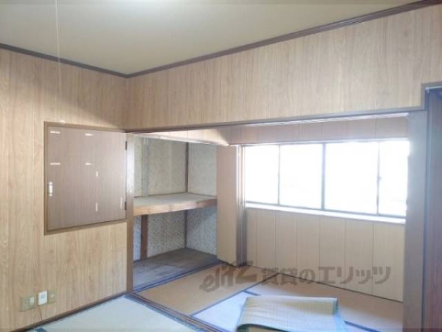 和室　清掃前です