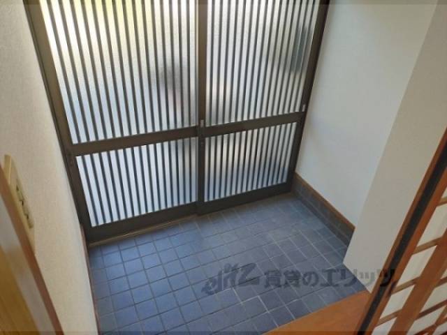 玄関　清掃前です