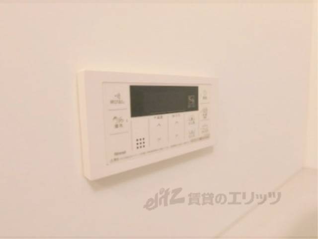 風呂　給湯器リモコン