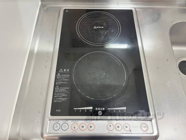 キッチン　コンロ