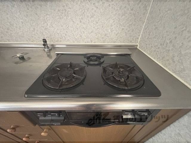 キッチン　コンロ