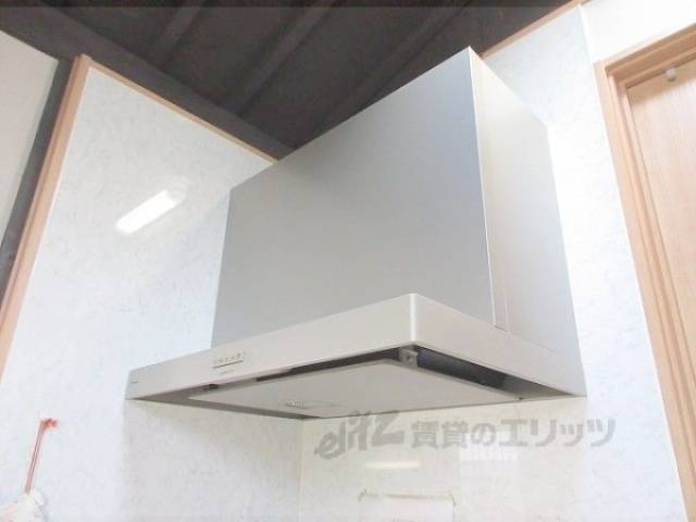 キッチン　共用換気扇
