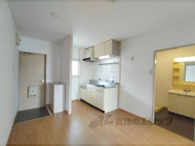 キッチン　ダイニング