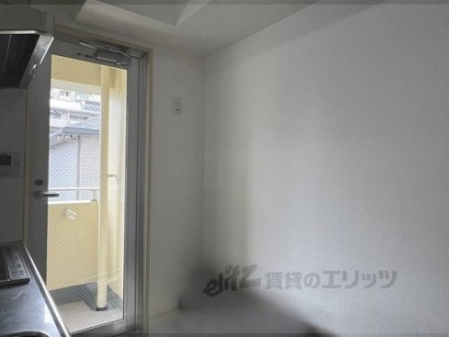冷蔵庫置場