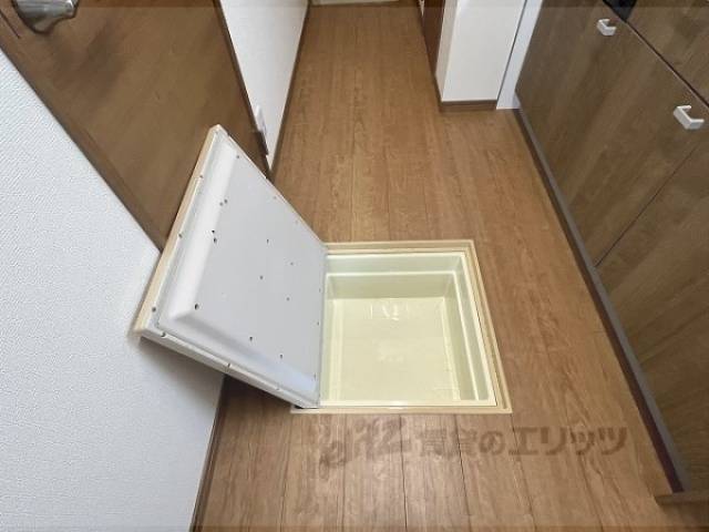 床下収納