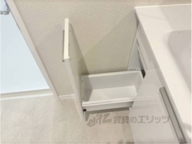 洗面所　下部収納
