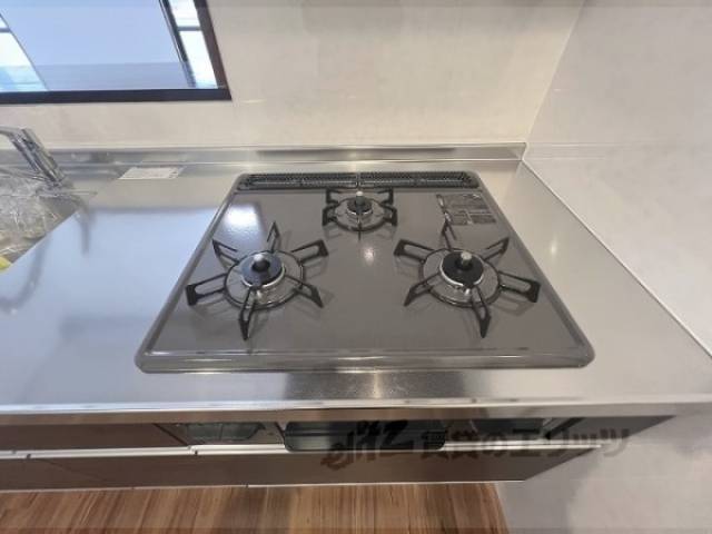 キッチン　コンロ