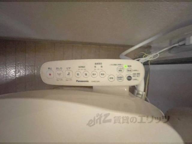 トイレ　洗浄機能付き