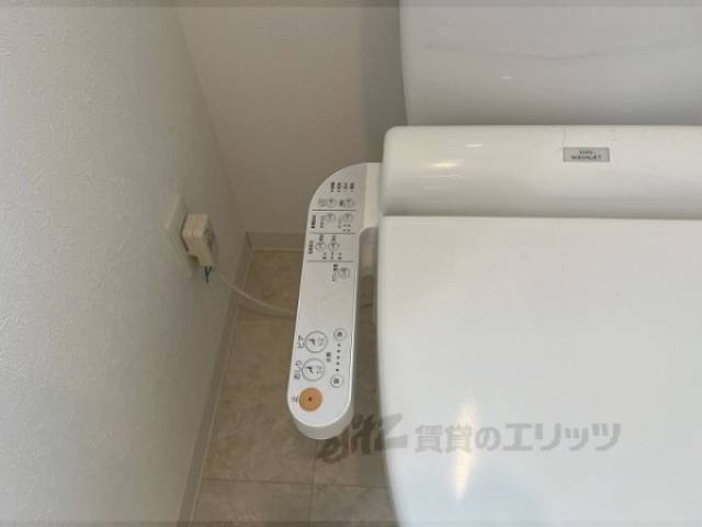 トイレ　ウォシュレット