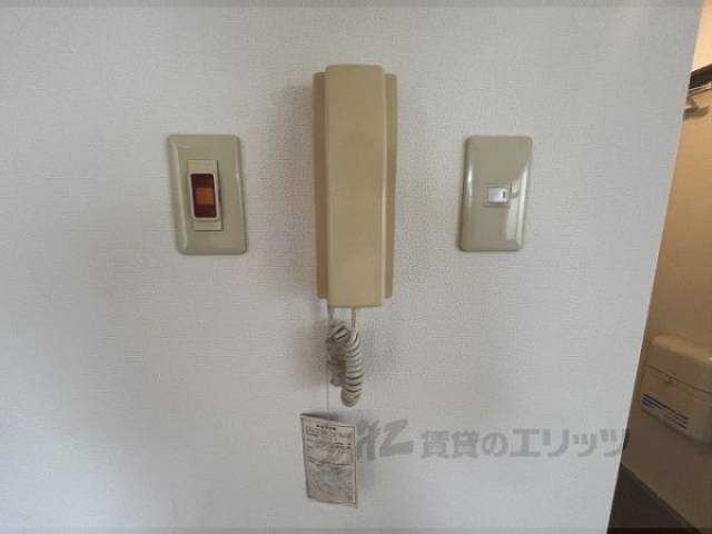 インターホン