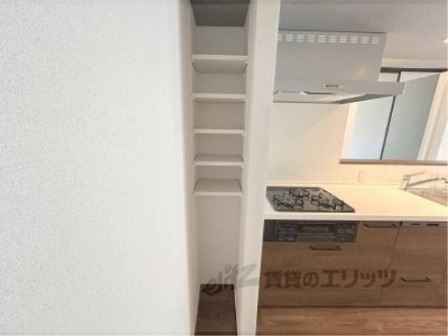 キッチン　収納