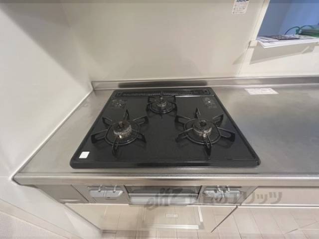 キッチン　コンロ