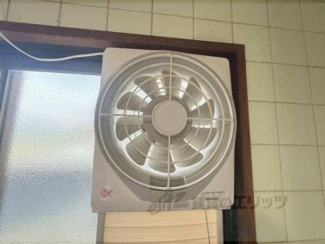 キッチン　換気扇
