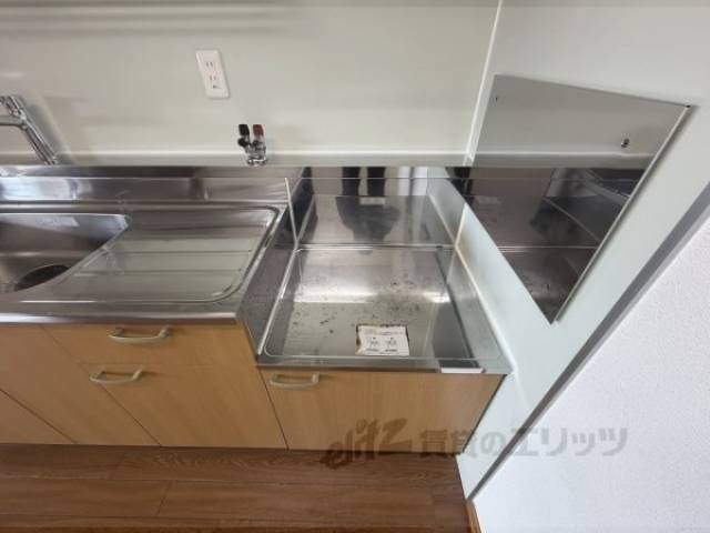 キッチン　コンロ置き場