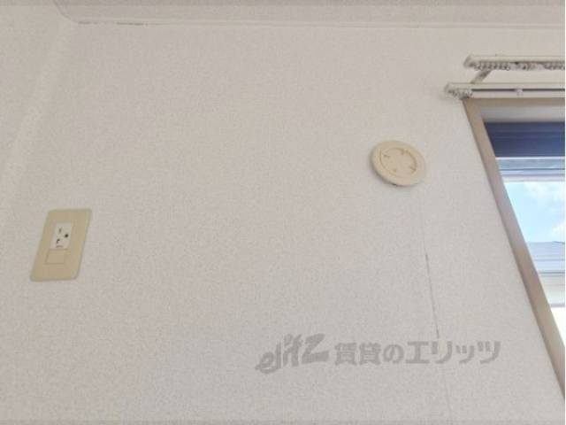 エアコン　設置可能