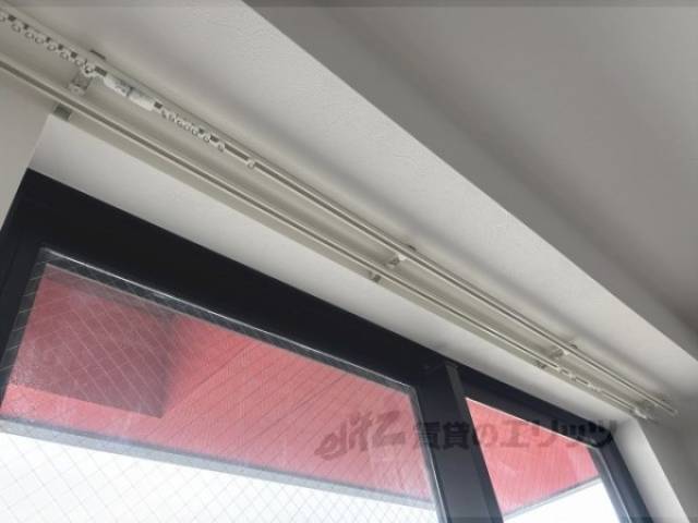 カーテンレール