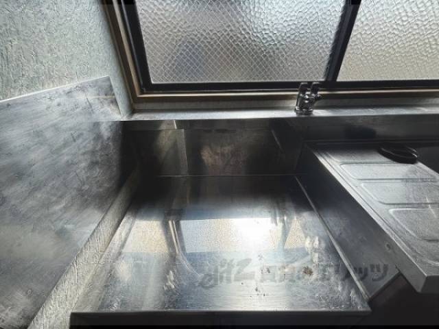 キッチン　コンロ置き場