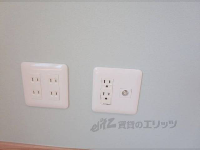 テレビアンテナ端子