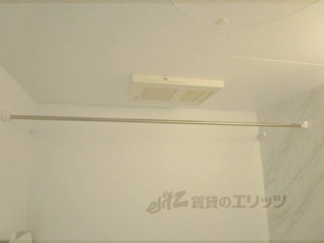 風呂　室内物干器具